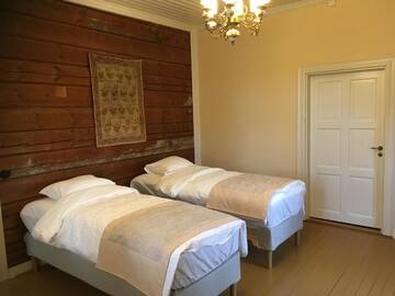 Фото номера Двухместный номер с 1 кроватью, вид на озеро Гостевой дом Guesthouse Kumpunen г. Petäjävesi 23